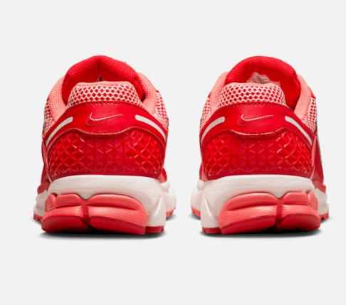 Nike Zoom Vomero 5 Premium 'University Red'