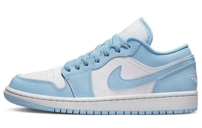 (WMNS) Air Jordan 1 Low 'Ice Blue'