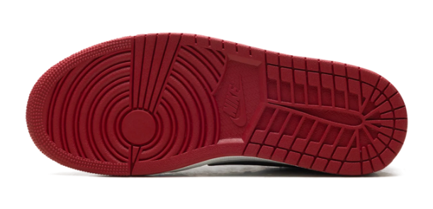 Air Jordan 1 Low OG Chicago