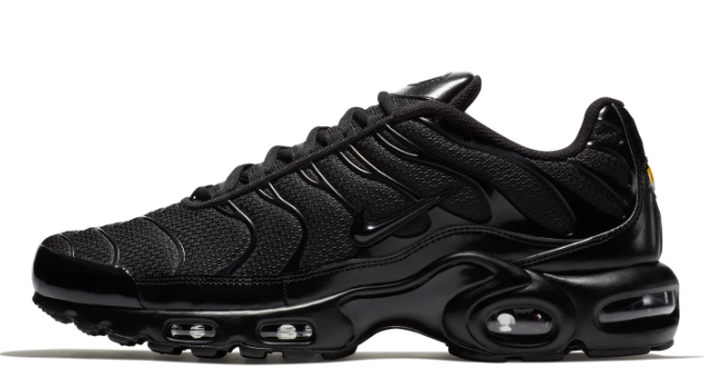Nike Air Max Plus 'Triple Black' | Stealth in Motion 604133-050